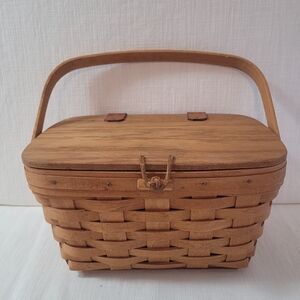 1994 Longaberger Basket With Plastic Liner Handwoven Dresden Ohio